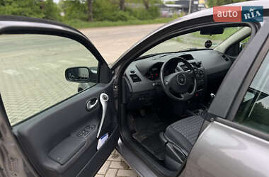 Хэтчбек Renault Megane 2008 в 