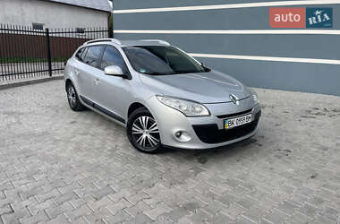Универсал Renault Megane 2010 в 