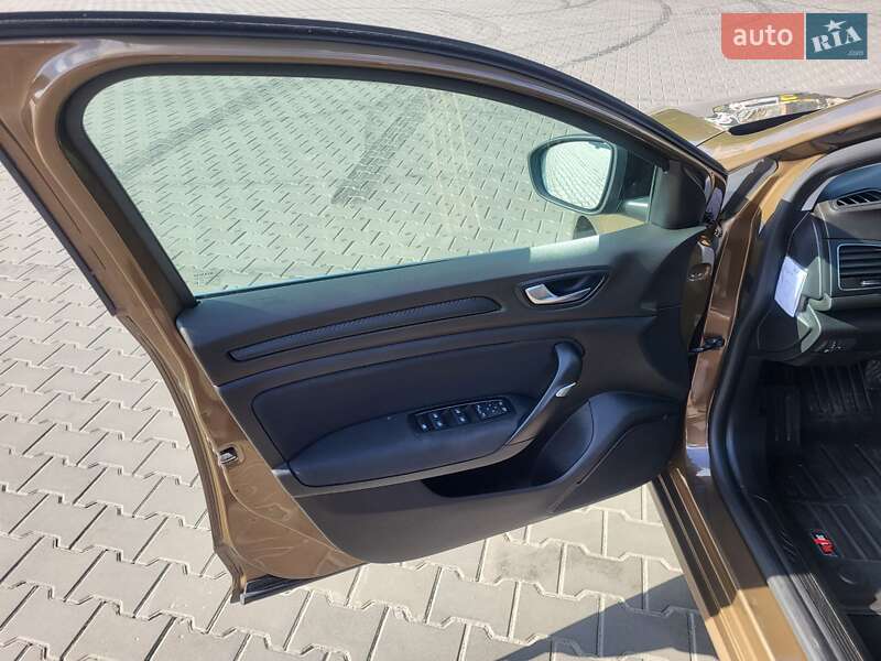 Універсал Renault Megane 2017 в Луцьку