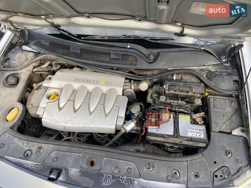 Седан Renault Megane 2004 в Кропивницькому