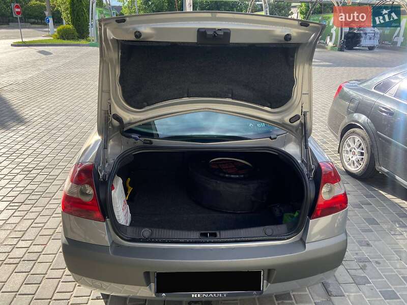 Седан Renault Megane 2004 в Кропивницькому
