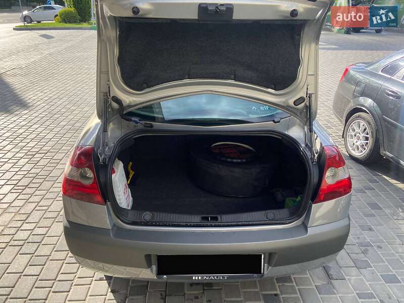 Седан Renault Megane 2004 в Кропивницькому