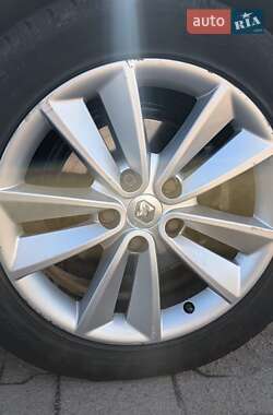 Хэтчбек Renault Megane 2010 в 