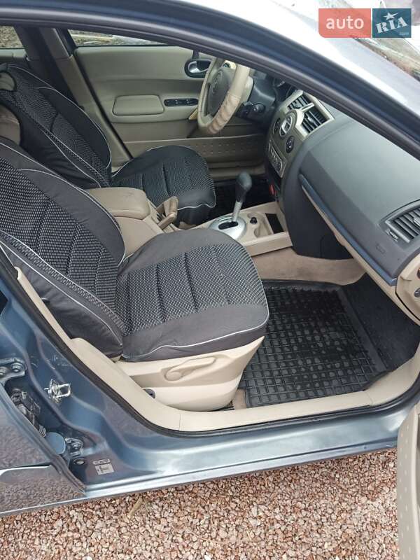 Седан Renault Megane 2007 в Киеве