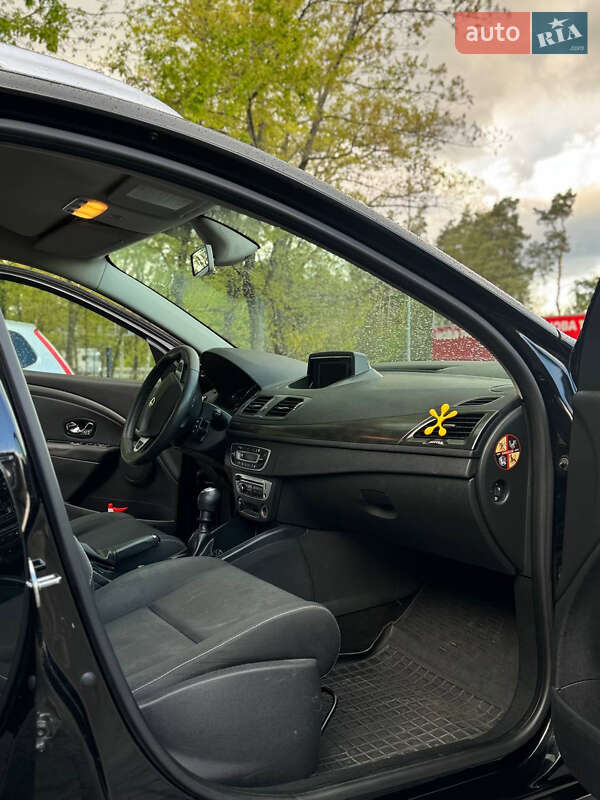 Универсал Renault Megane 2012 в Житомире фото 23 Универсал Renault Megane 2012 в Житомире
