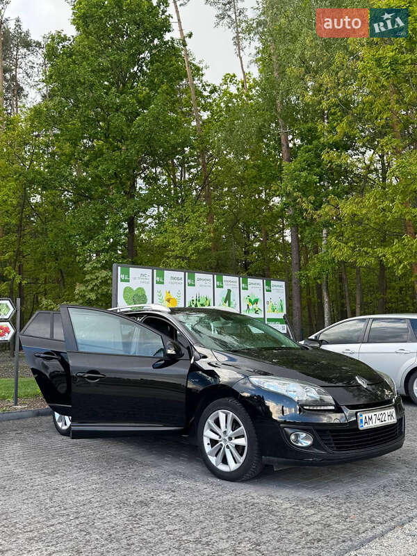 Универсал Renault Megane 2012 в Житомире фото 25 Универсал Renault Megane 2012 в Житомире