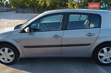 Хетчбек Renault Megane 2004 в 