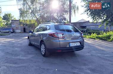 Универсал Renault Megane 2014 в 
