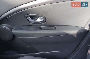 Универсал Renault Megane 2010 в 