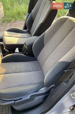 Седан Renault Megane 2003 в 