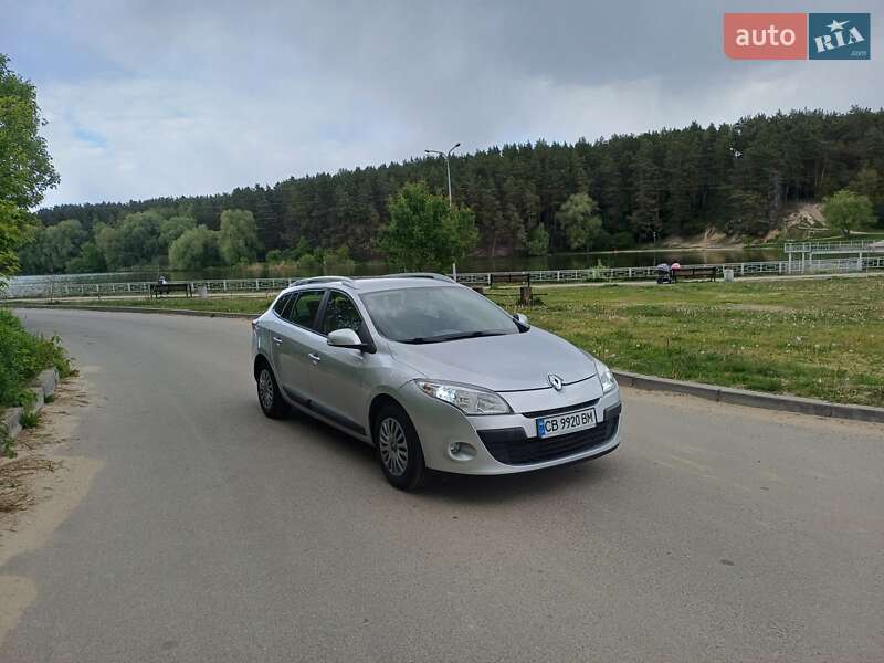 Универсал Renault Megane 2011 в Чернигове