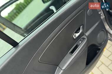 Универсал Renault Megane 2011 в 