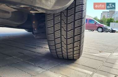 Хетчбек Renault Megane 2006 в 