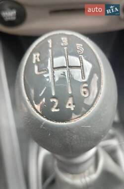 Хэтчбек Renault Megane 2011 в 