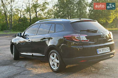 Универсал Renault Megane 2011 в 