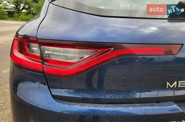 Хэтчбек Renault Megane 2017 в 