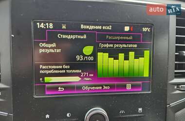 Хэтчбек Renault Megane 2017 в 