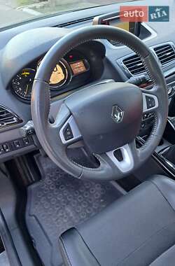 Универсал Renault Megane 2012 в 