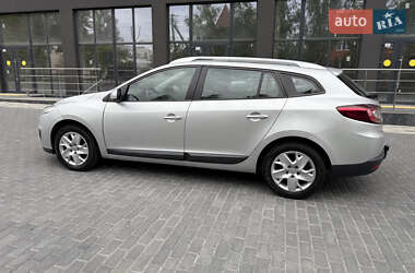 Универсал Renault Megane 2012 в 