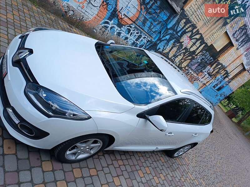 Универсал Renault Megane 2015 в Луцке