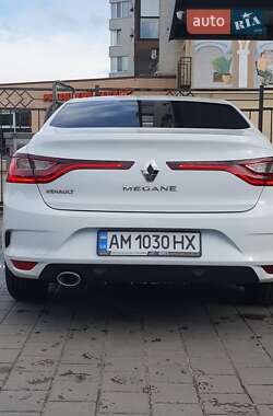 Седан Renault Megane 2019 в 