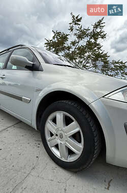 Универсал Renault Megane 2005 в 