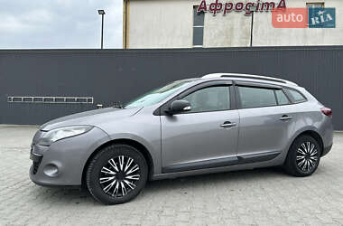 Универсал Renault Megane 2011 в 