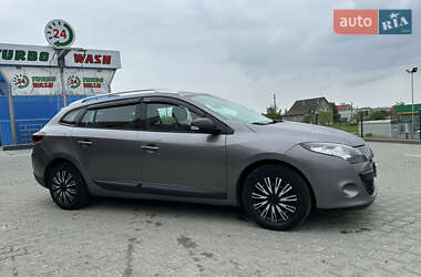 Универсал Renault Megane 2011 в 