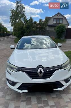 Хэтчбек Renault Megane 2017 в Киеве