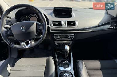 Хэтчбек Renault Megane 2014 в 
