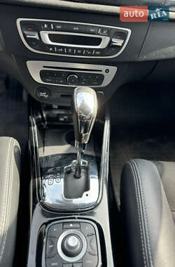 Хэтчбек Renault Megane 2014 в 