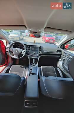 Хэтчбек Renault Megane 2018 в 
