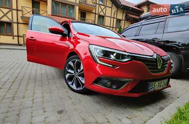 Хэтчбек Renault Megane 2018 в 