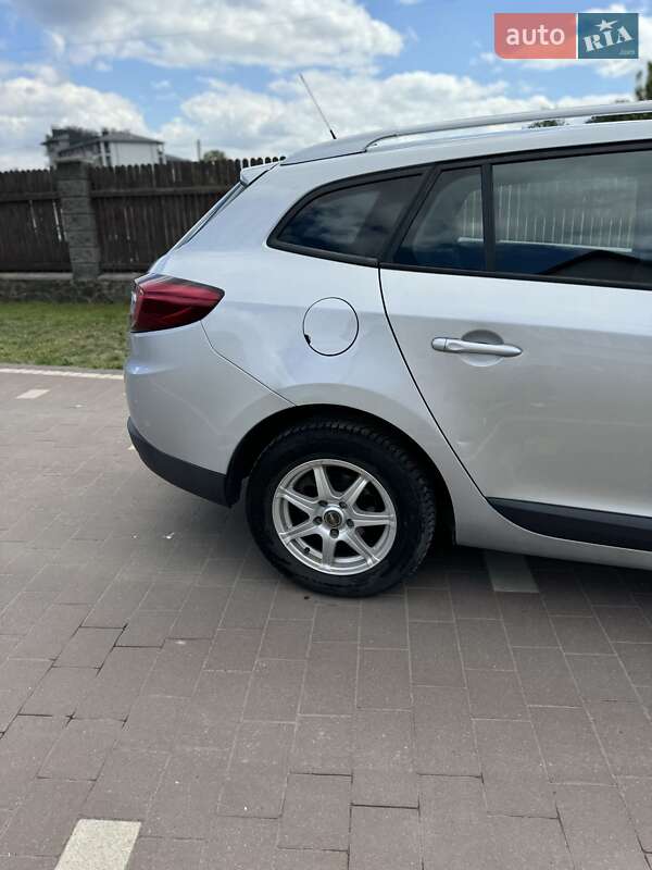 Універсал Renault Megane 2012 в Сарнах