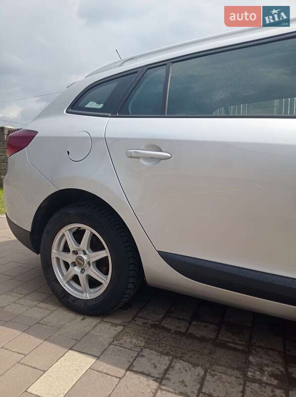 Універсал Renault Megane 2012 в Сарнах