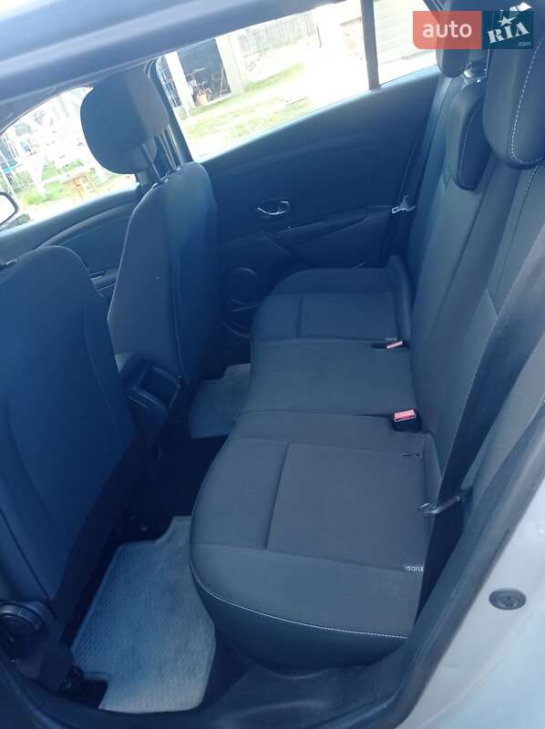 Універсал Renault Megane 2012 в Сарнах