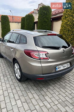 Универсал Renault Megane 2012 в 