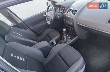 Хэтчбек Renault Megane 2008 в 