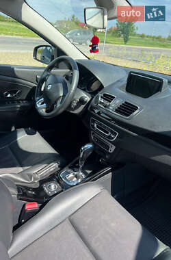 Хэтчбек Renault Megane 2013 в 