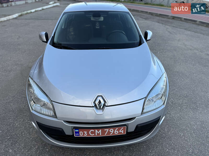 Хетчбек Renault Megane 2010 в Кропивницькому