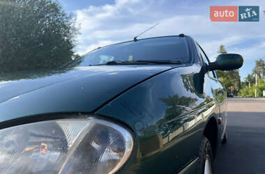 Хэтчбек Renault Megane 1999 в 