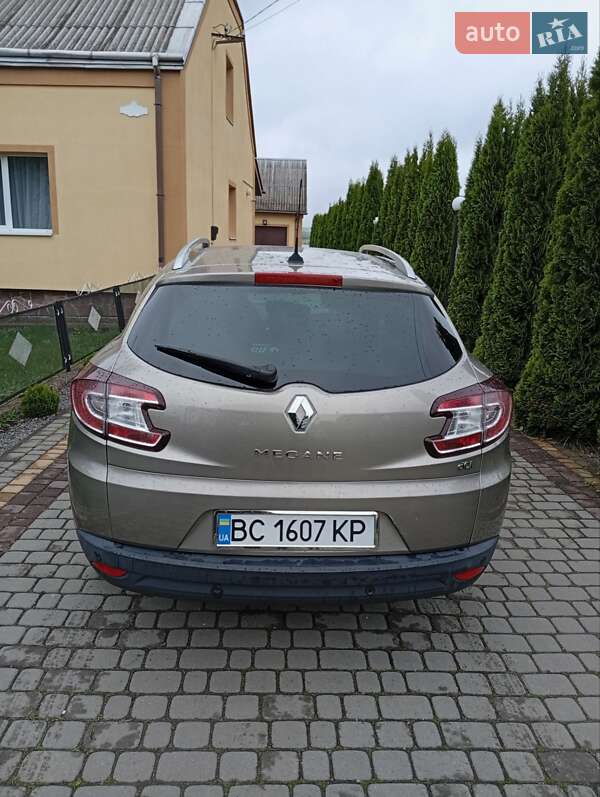 Универсал Renault Megane 2011 в Золочеве
