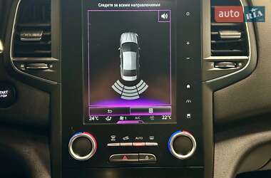 Седан Renault Megane 2018 в 