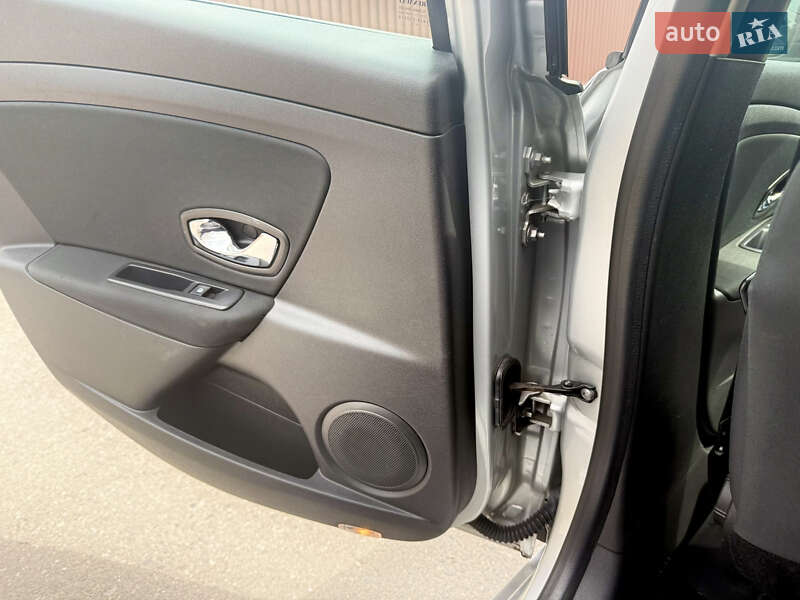 Универсал Renault Megane 2012 в Александрие