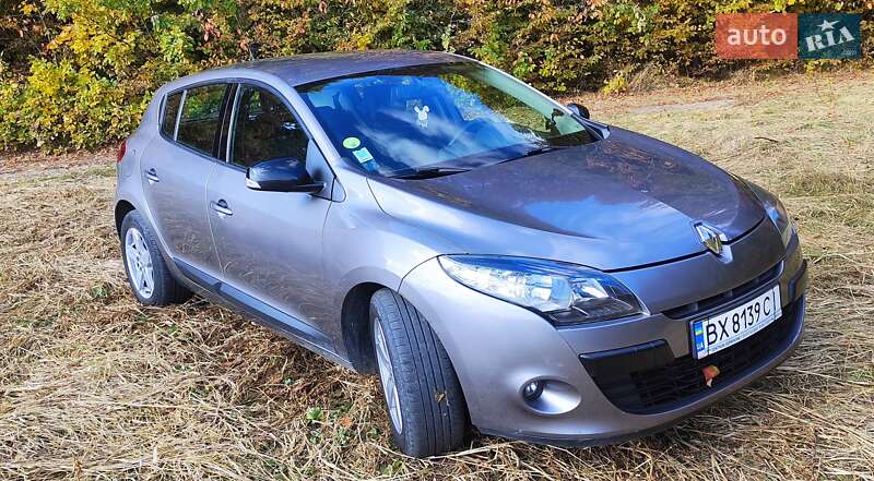 Хетчбек Renault Megane 2012 в Кам'янець-Подільському