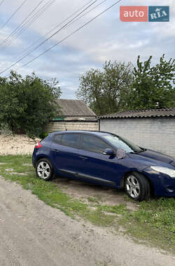 Хэтчбек Renault Megane 2009 в 