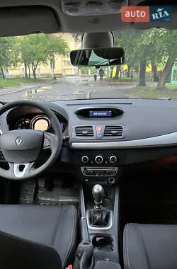 Универсал Renault Megane 2010 в 