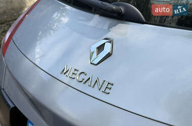 Хэтчбек Renault Megane 2003 в 