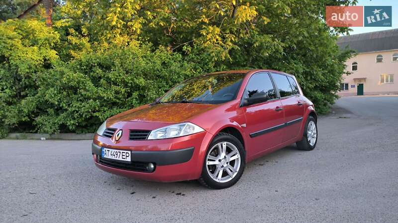 Хэтчбек Renault Megane 2004 в 