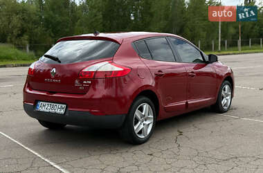 Хэтчбек Renault Megane 2014 в 